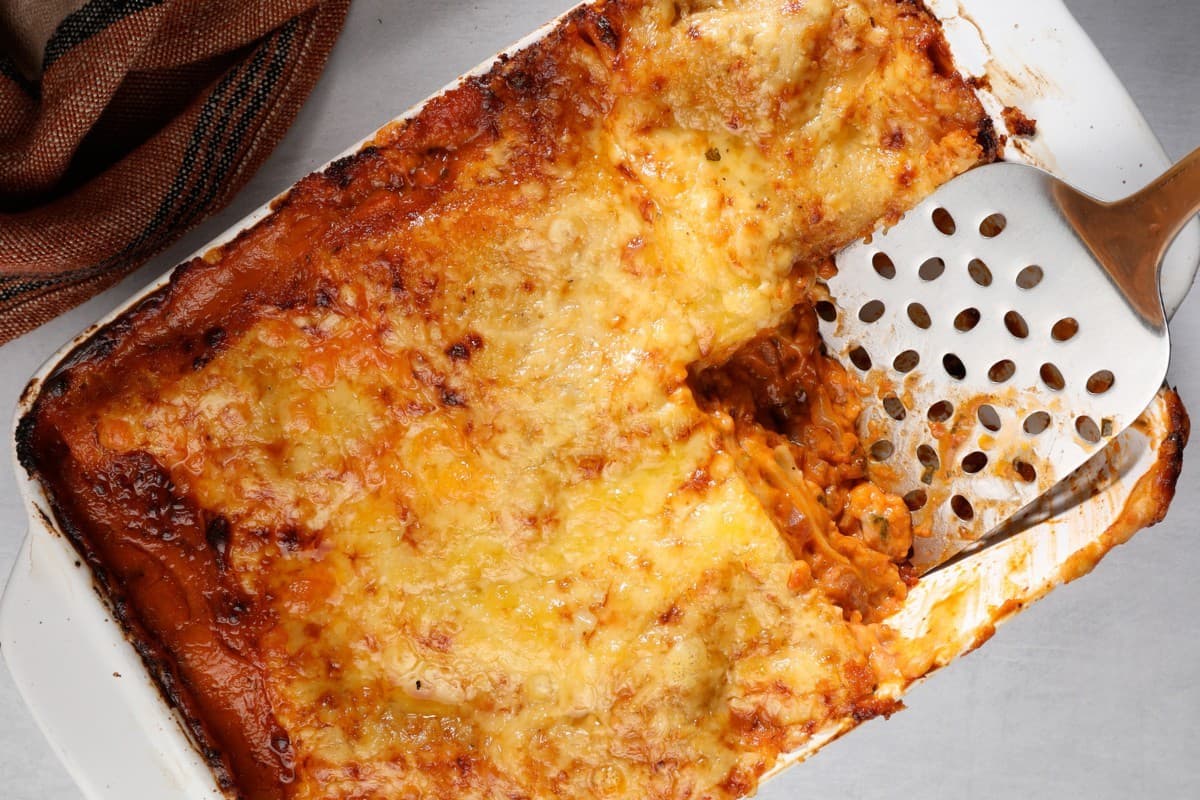 Mexican-Style lasagne with pulled fajita chicken